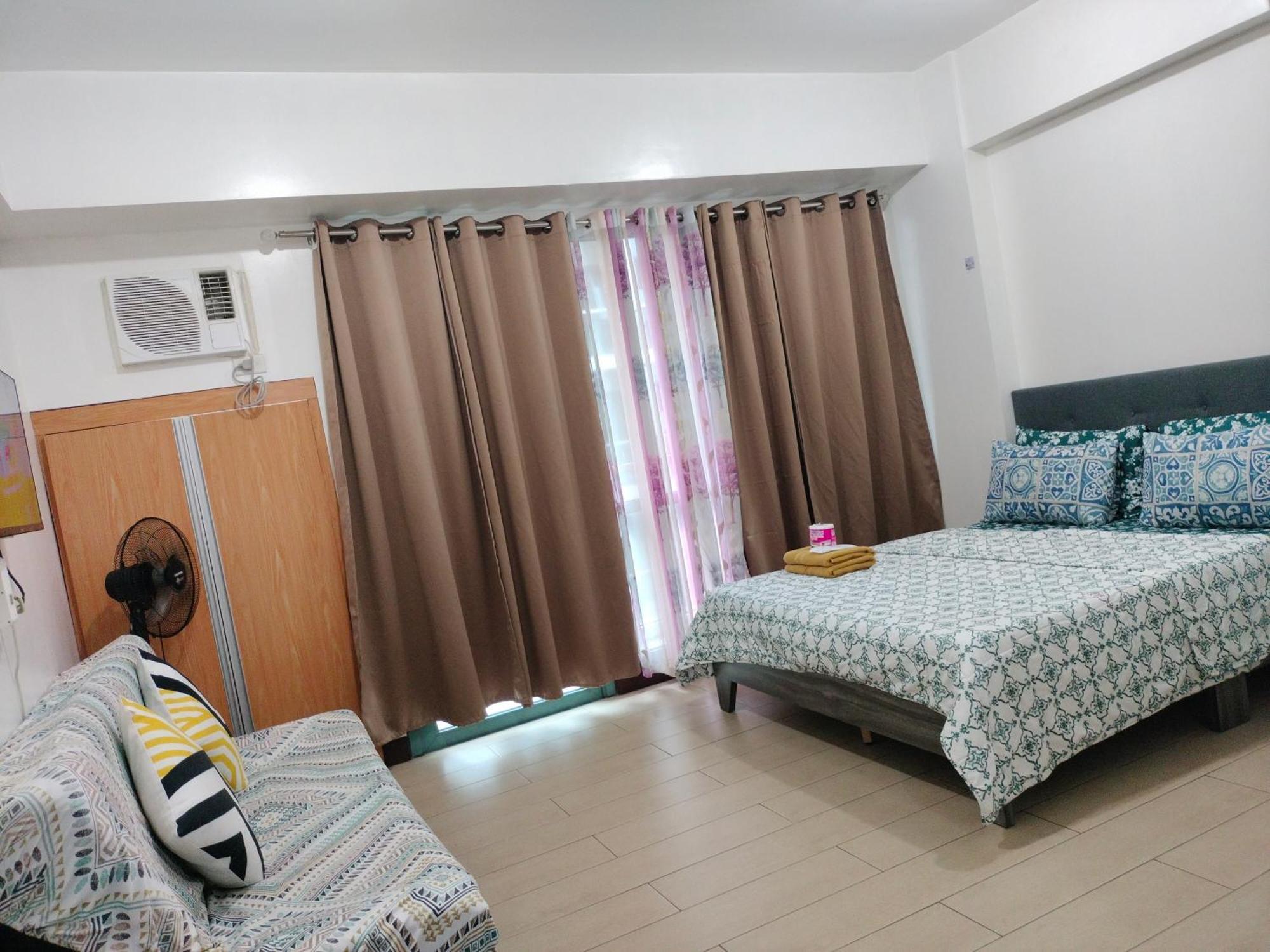 Condotel Near Airport Pasay Eksteriør billede