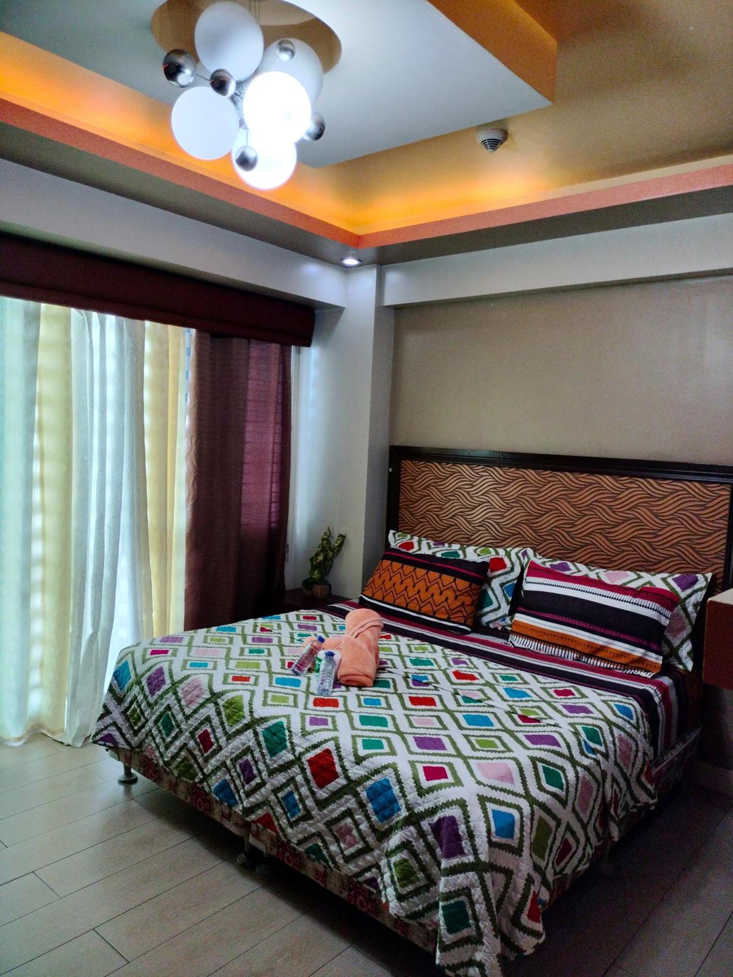 Condotel Near Airport Pasay Eksteriør billede