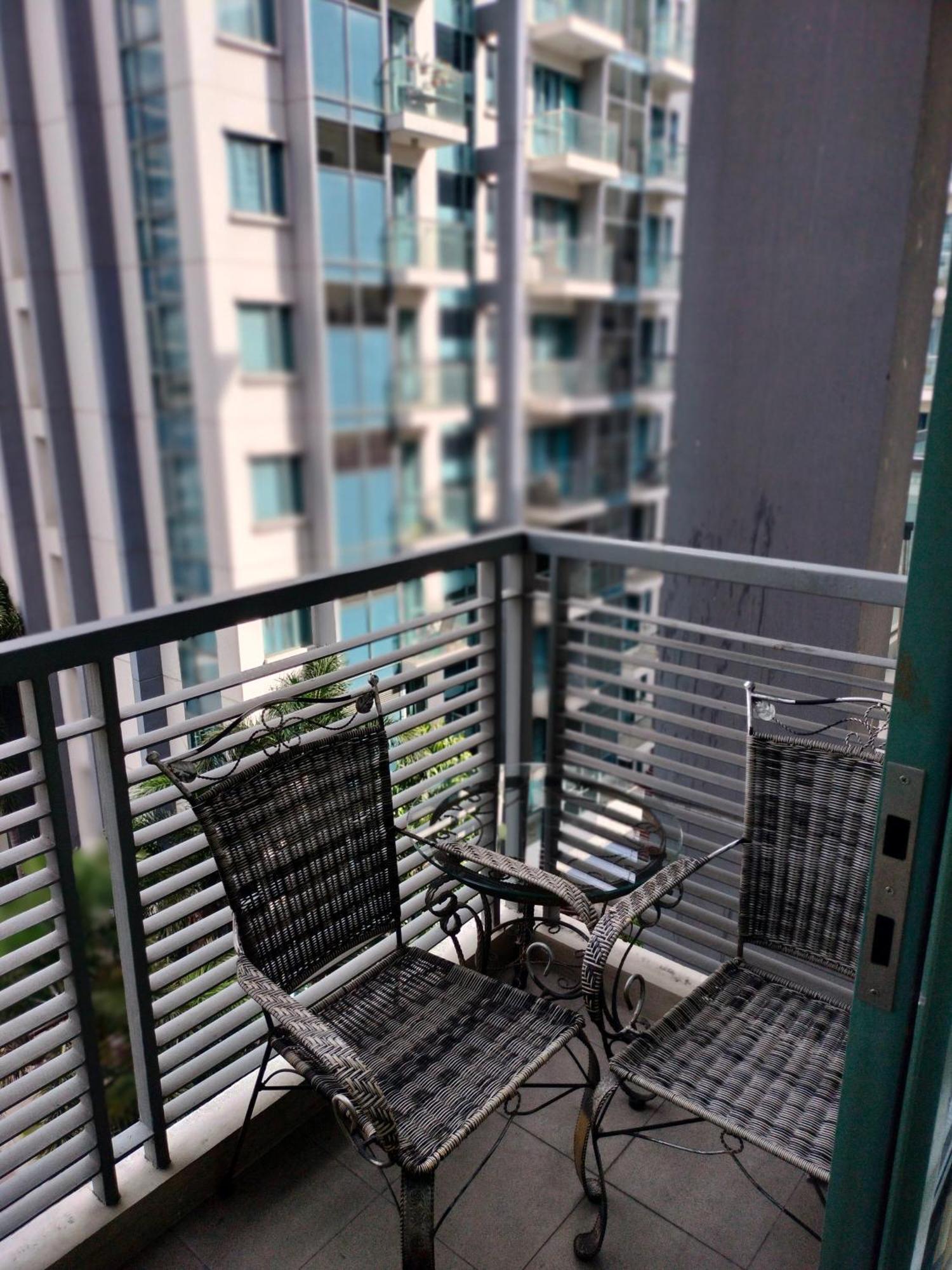 Condotel Near Airport Pasay Eksteriør billede